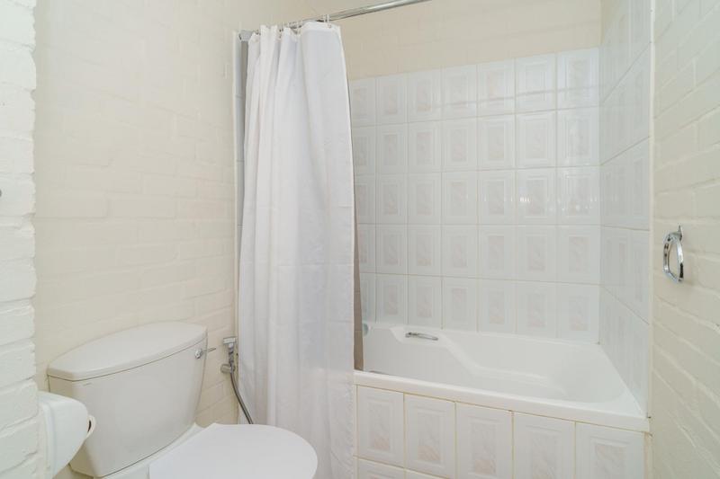 3 Bedroom Property for Sale in Harfield Village Western Cape
